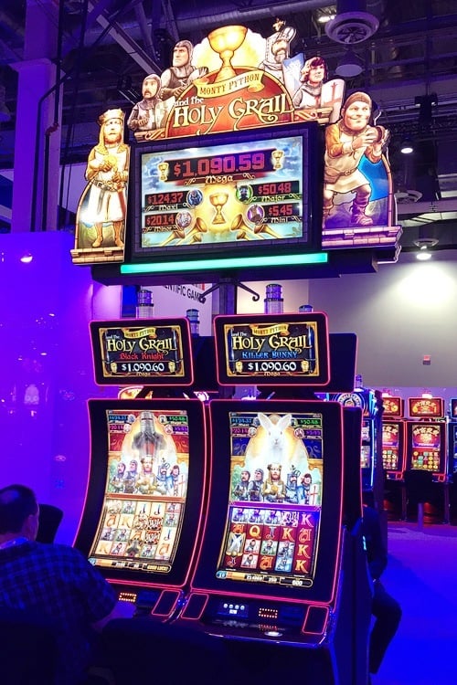 Holy Grail slot machine