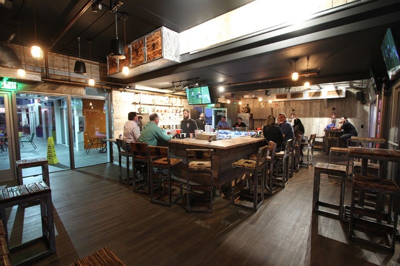 Rick's Rollin Smoke BBQ