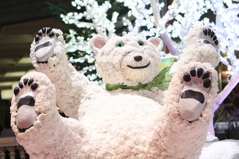 Bellagio Conservatory polar bear