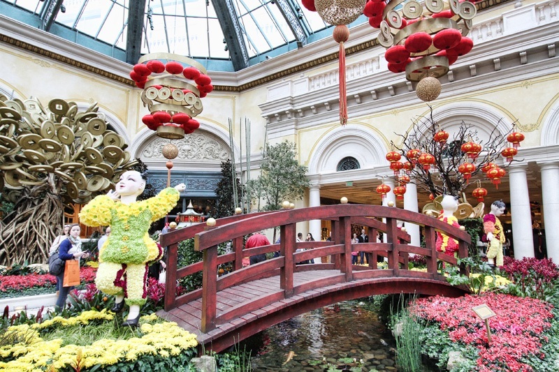 Bellagio Conservatory Woos Asian Customers