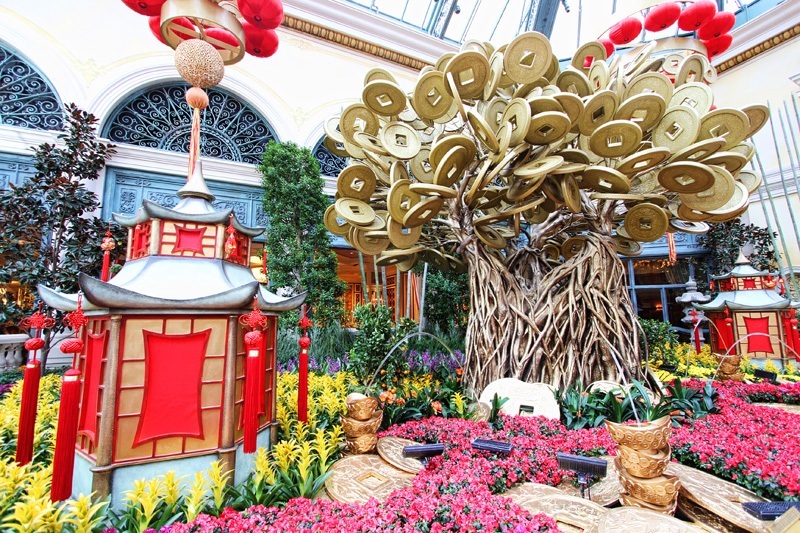 Chinese New Year display at the Bellagio - Los Angeles Times