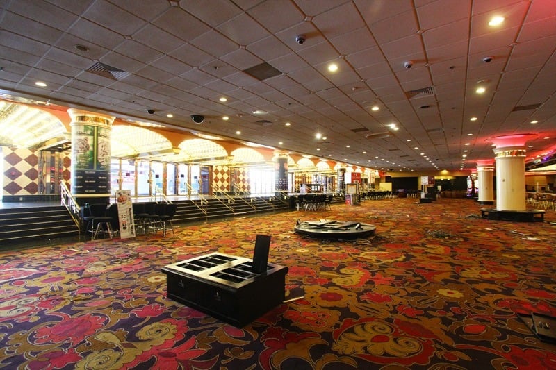 Riviera closed