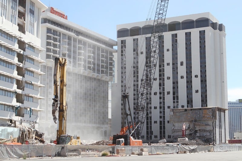 Las Vegas Demolishes Part of the Iconic Riviera Hotel and Casino - Bloomberg