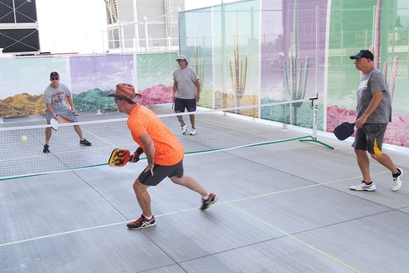 Plaza pickleball