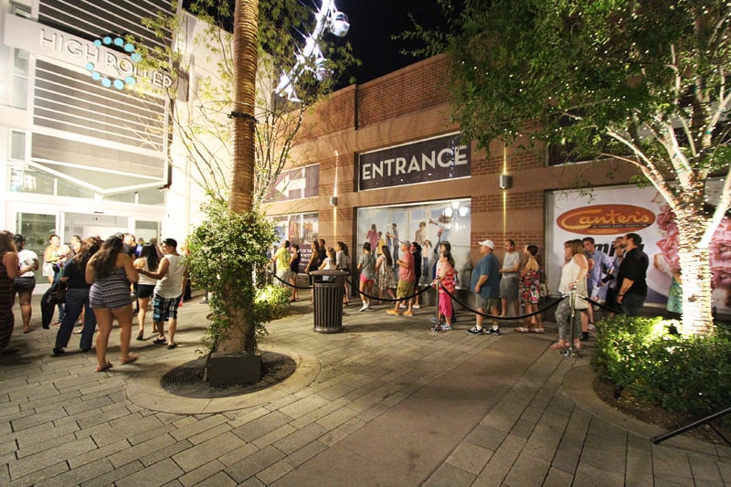 Linq High Roller line