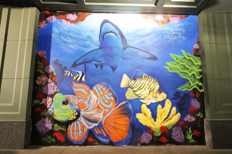 Linq murals
