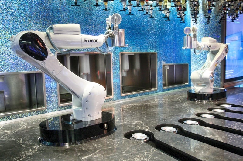 Tipsy Robot Bar Headed to Venetian