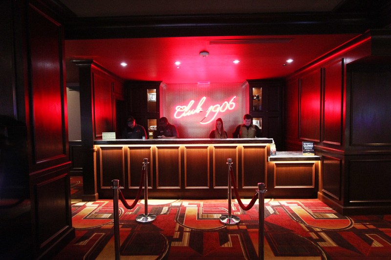 Golden Gate loyalty desk