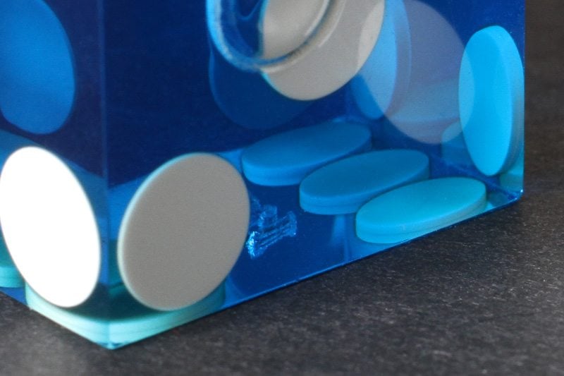 Dice pips drilling filling