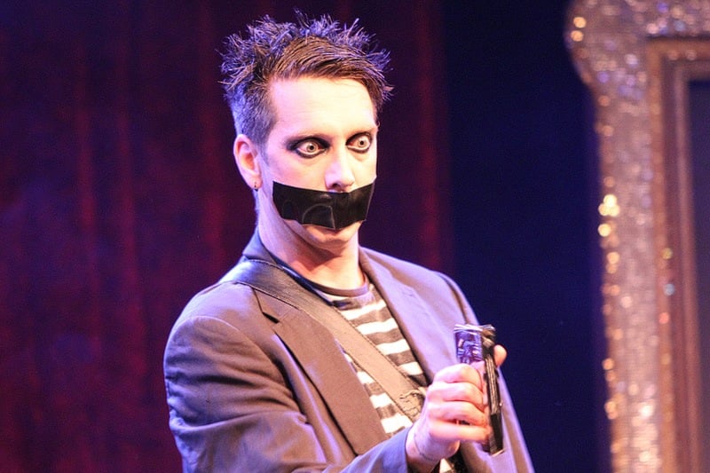 Vital Vegas Podcast, Ep. 62: “Tape Face,” Vanishing Fountains, Resorts World and a Tipsy Bronto