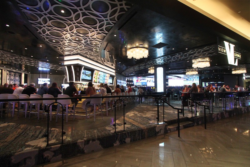 Strat View Lounge