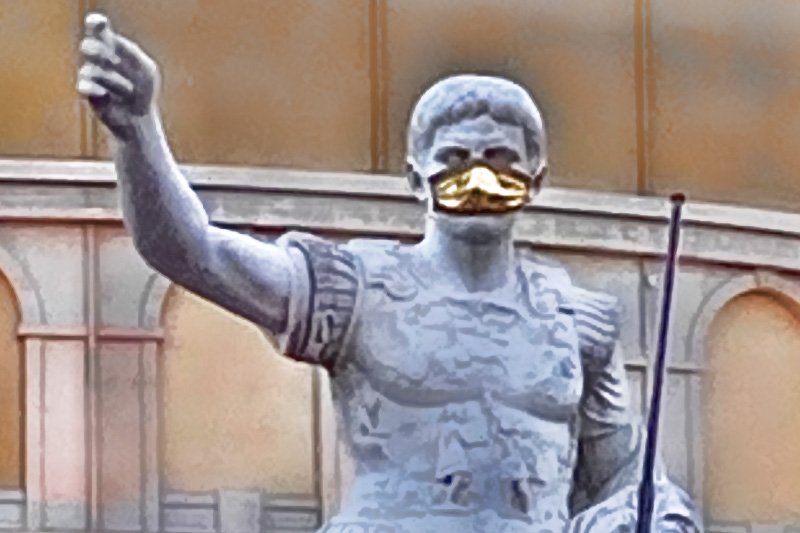 Caesars mask