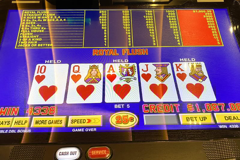 Vital Vegas royal flush