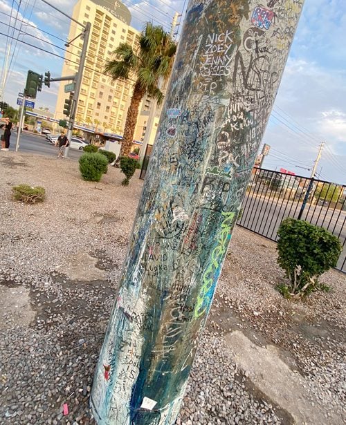 It’s Time for an Official Tupac Shakur Memorial in Las Vegas