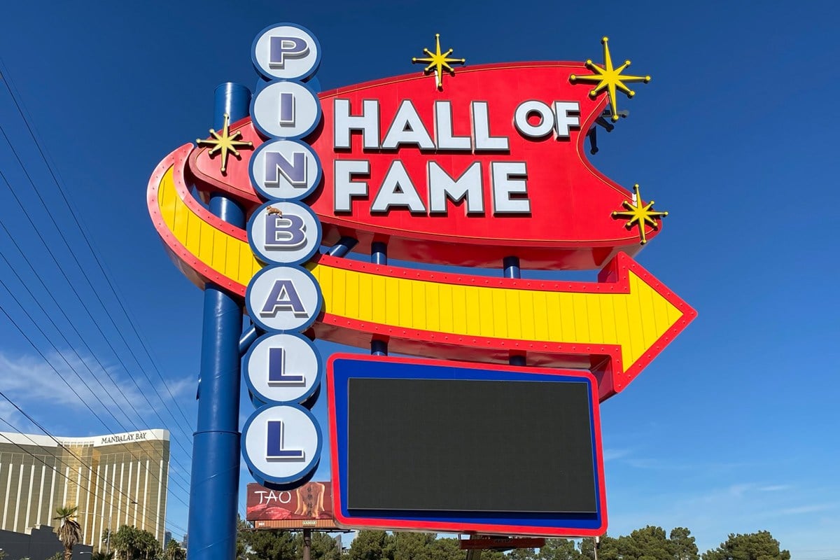 Pinball Hall of Fame's New Sign is Glorious