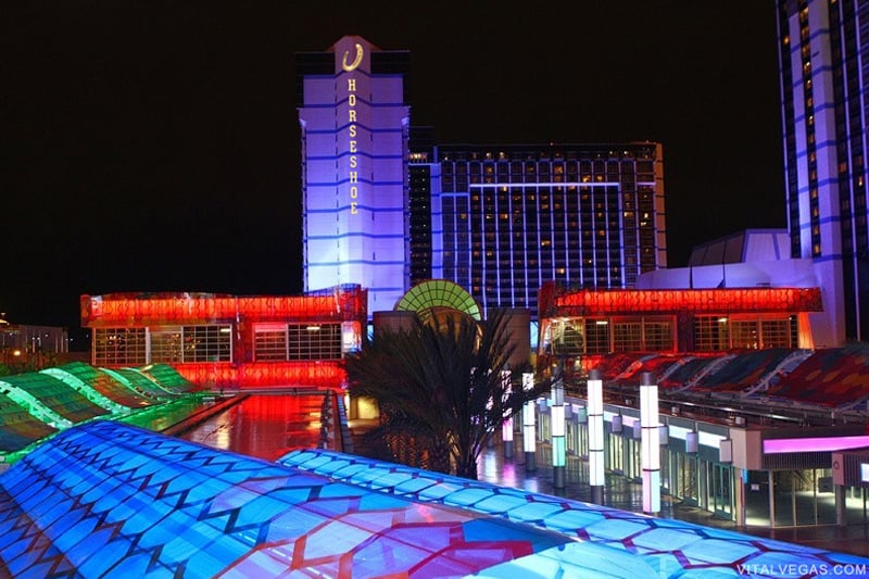 Hotel tower transferring from Horseshoe to Paris Las Vegas