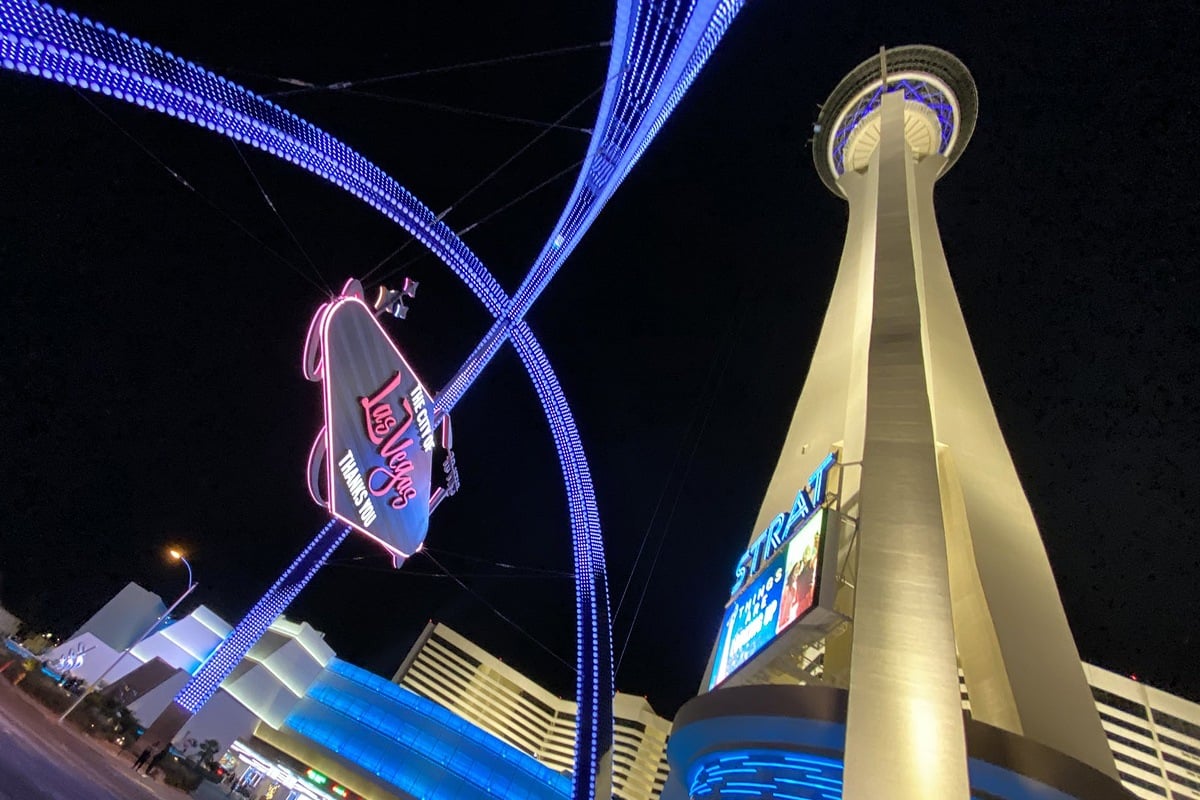 City of Las Vegas unveils new Gateway Arches observation deck