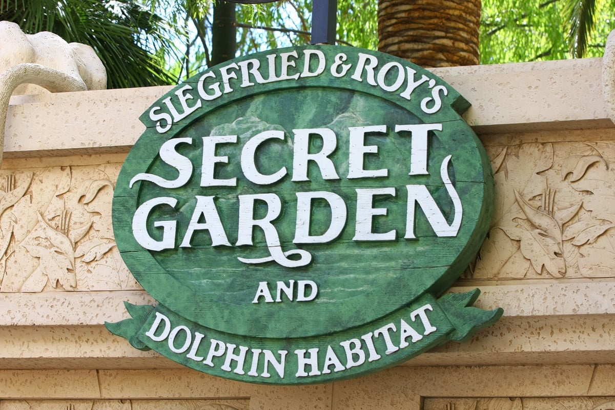 Mirage Secret Garden & Dolpin Habitat on to close permanently, Kats, Entertainment
