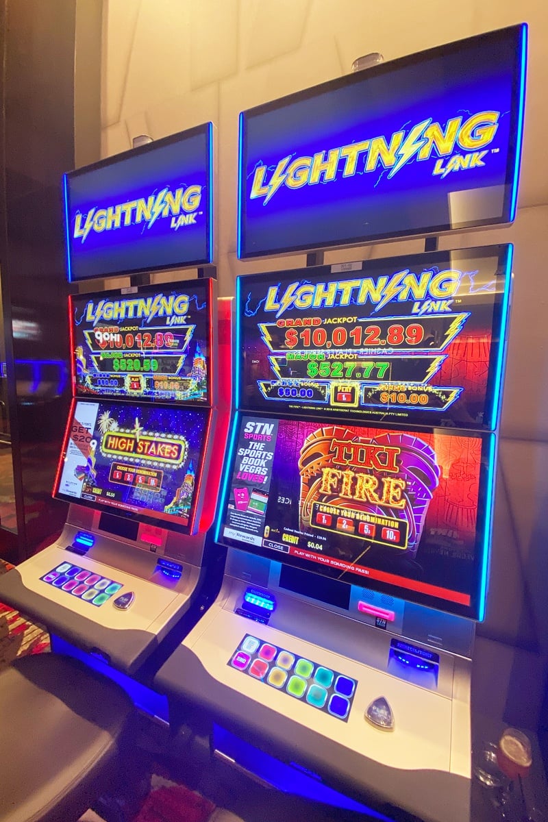 SLOT MACHINE HACK! JACKPOT HANDPAY!