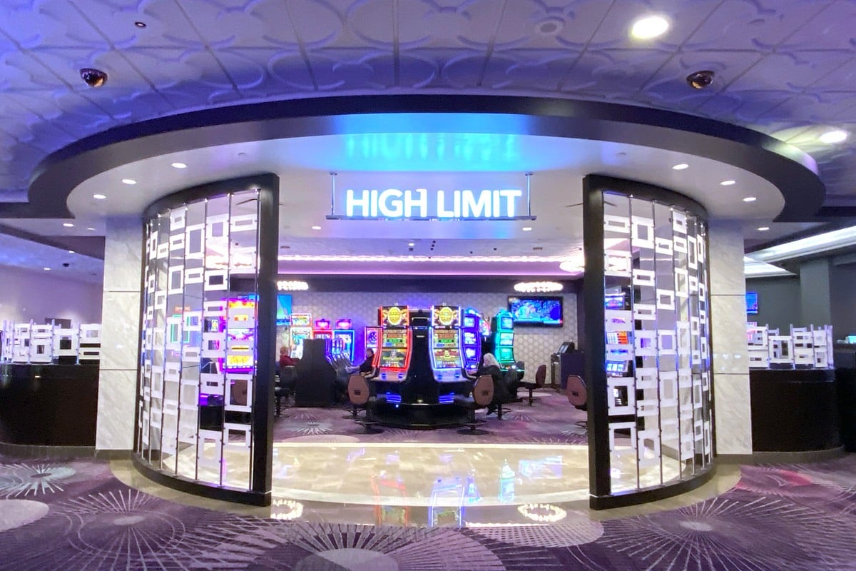 abstrakt Grøn flare Harrah's Newness: High Limit Slots, Donny Extended, The Lounge and More |  Vital Vegas