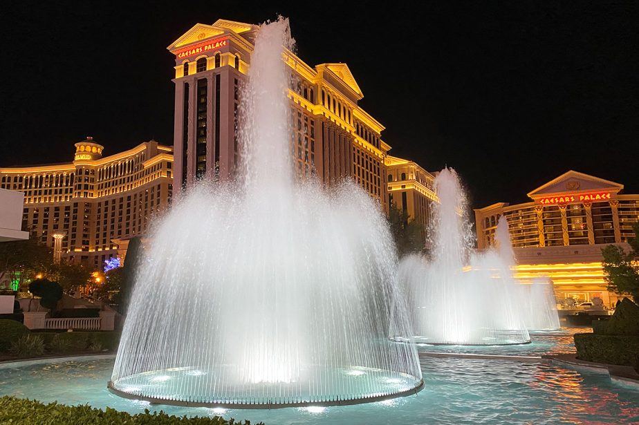 Caesars Palace Refreshes Its Iconic Fountains