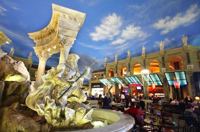 Trevi Italian Restaurant Closes Abruptly at Forum Shops