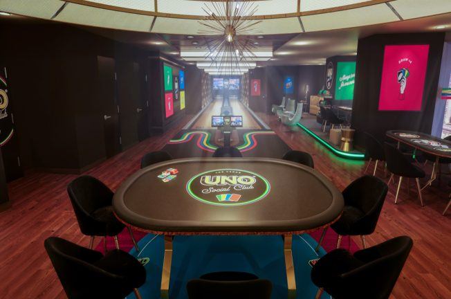 Uno Social Club Comes to Palms, Nobody’s Sure Why