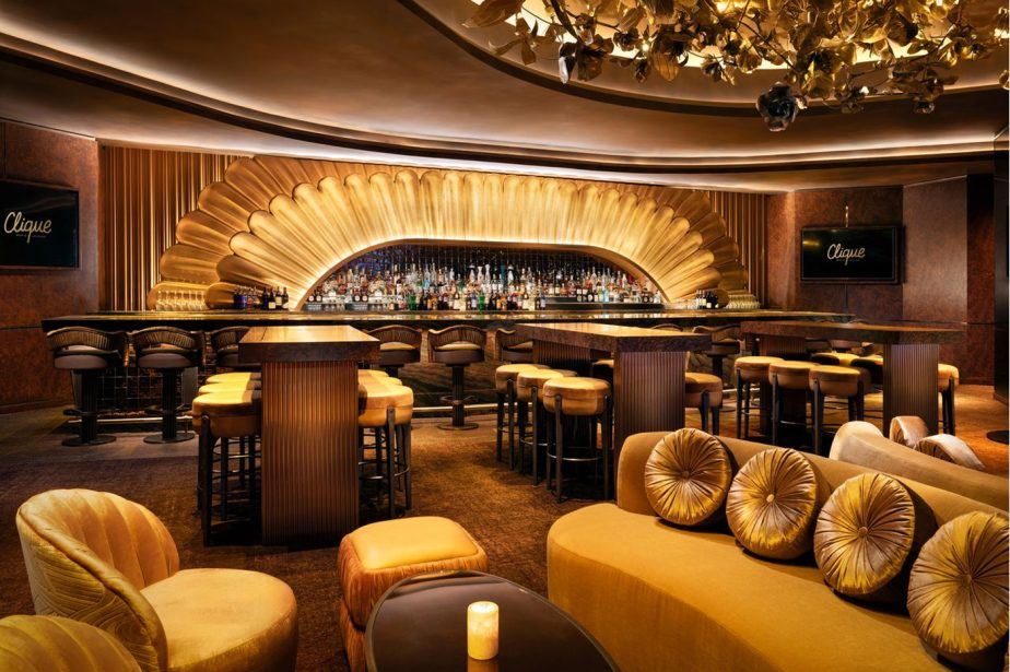 Clique Bar & Lounge Reopens at Cosmo and It’s Hawt