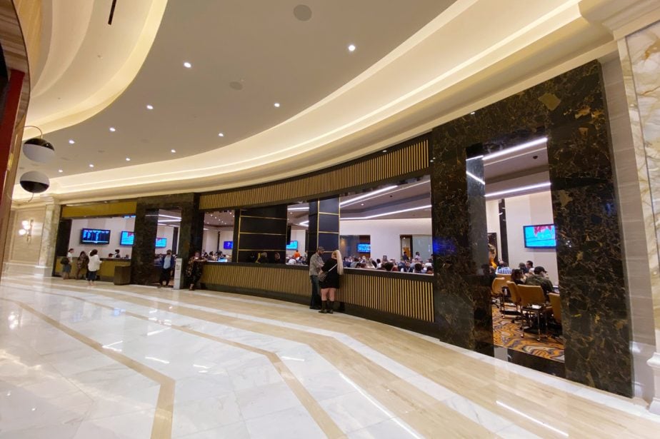 Resorts World Confirms Closure of Poker Room